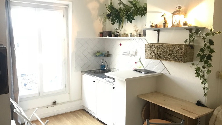 Studio - 22m² - 755€ CC - Paris 4ème